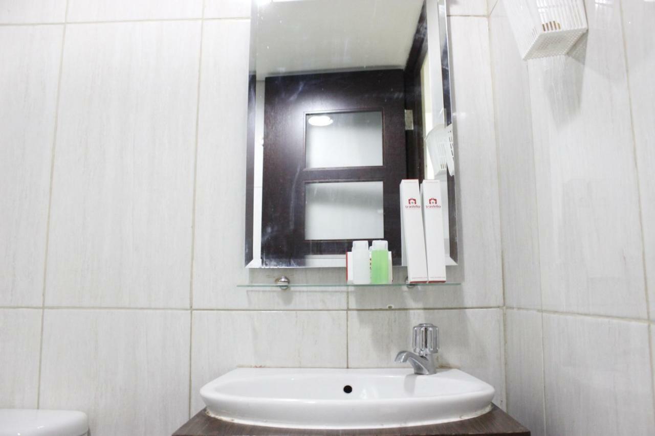Bright @ Tamansari La Grande By Travelio * Bandung
